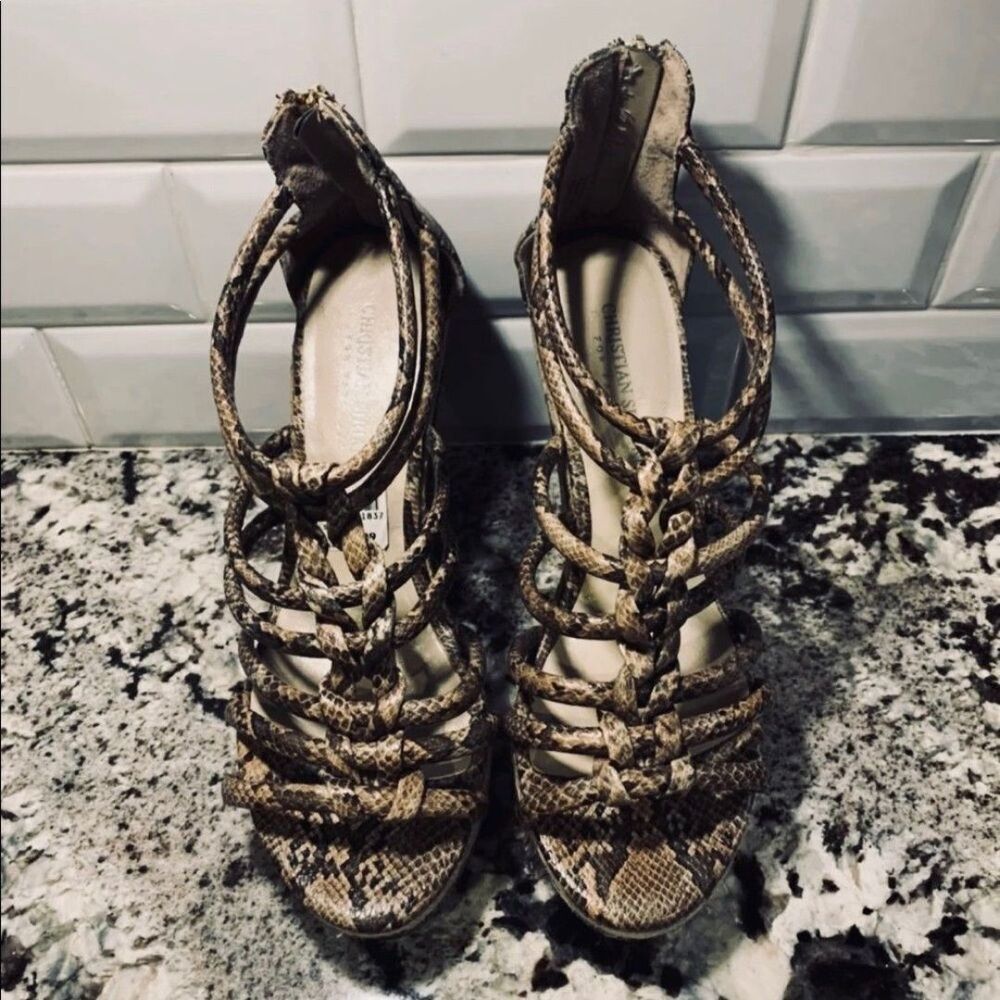 Christian Siriano Wedge Sandals Size 9